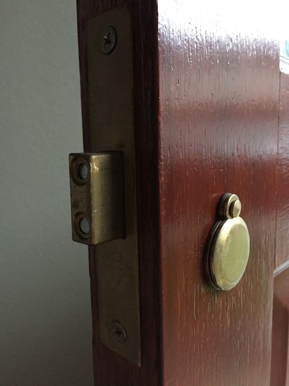 6-common-questions-answered-on-deadbolt-strike-plates-for-home-doors