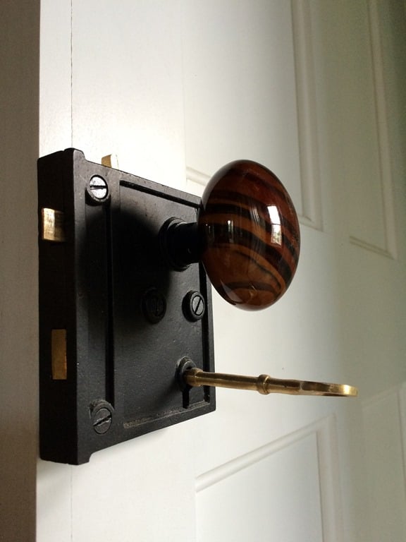 LDEXIN Home Safety Vertical Keyway Cylinder Deadbolt Rim Lock Set Exterior Door Anti-Theft Door Locks 